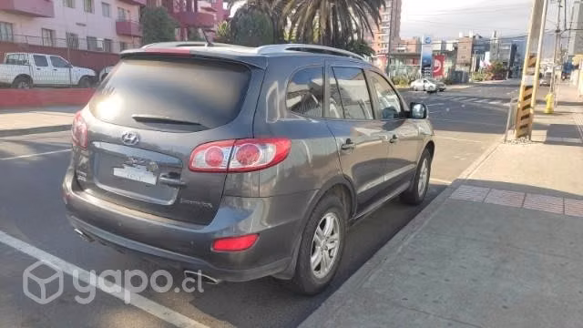 Se vende hyundai santa fe 2011