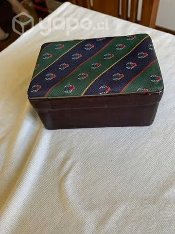 Caja de cuero negra y tela azul y verde tarjetas