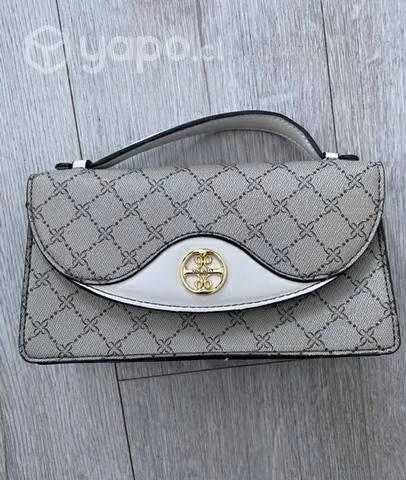 Cartera Ninewest, Nueva, Sin uso