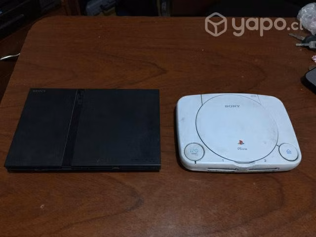 Consolas de videojuegos PS1 y PS2