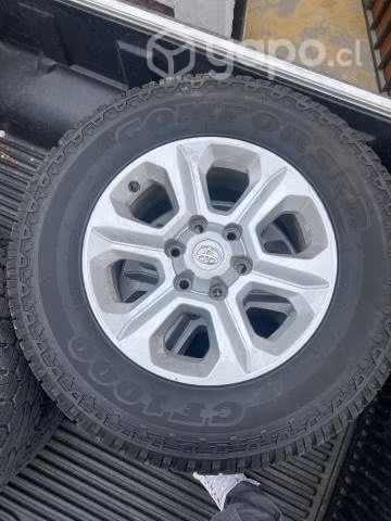 Llantas con neumáticos - Imagen 4