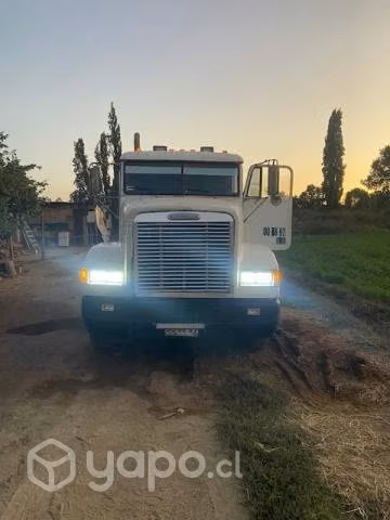 Freightliner FLD120