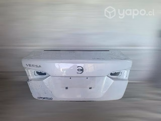 Maleta nissan versa 2020-2023