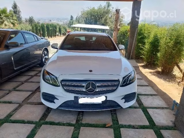 Vendo mercedes e300 nuevo - Imagen 2