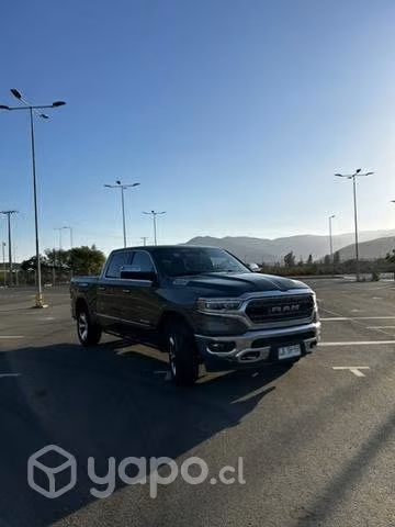 Ram 1500 LIMITED 5.7 HEMI - Imagen 3