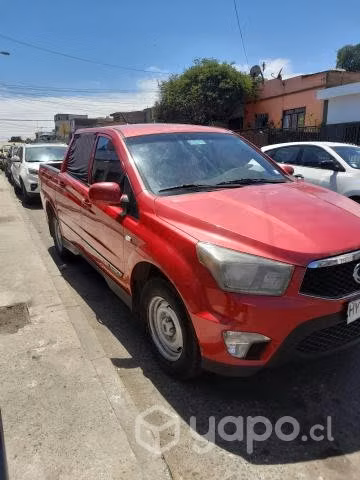 Camioneta ssangyong 2016 diesel 158000km