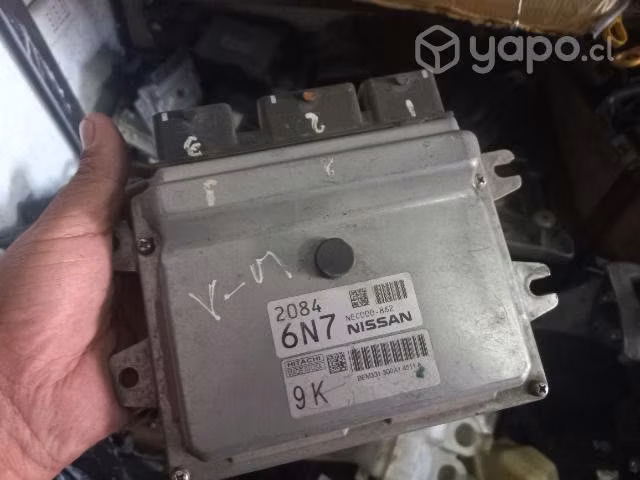 Computador de.motor Nissan versa 2017