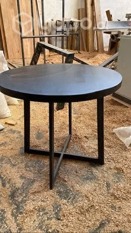 Mesa comedor lenga en negro. - Imagen 3