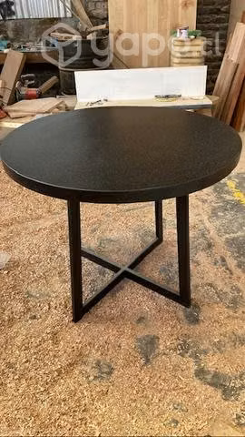 Mesa comedor lenga en negro. - Imagen 2