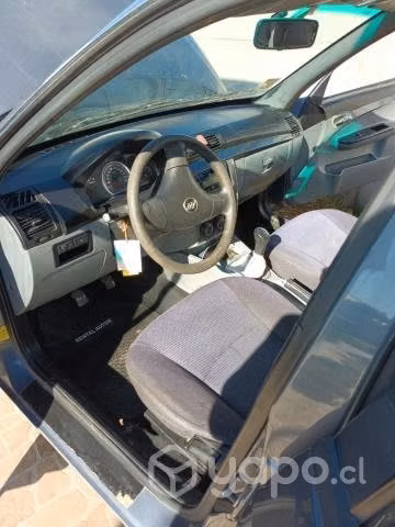 Lifan 520 2011