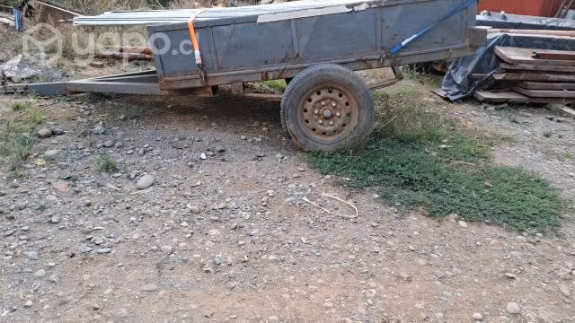 Carro de arrastre en buen estado, se vende por no