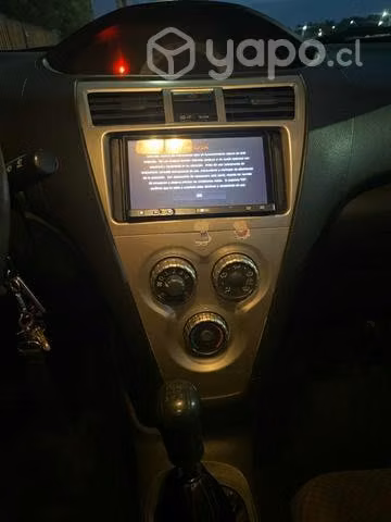 Toyota yaris sedan