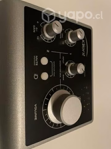 Interfaz de audio iD4 audient 2in/2out NUEVA - Imagen 3