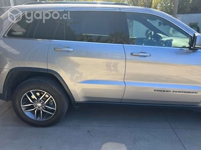 Jeep grand cherokee 2019 - unico dueño