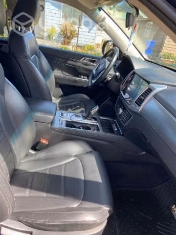 Vendo Rexton zona franca