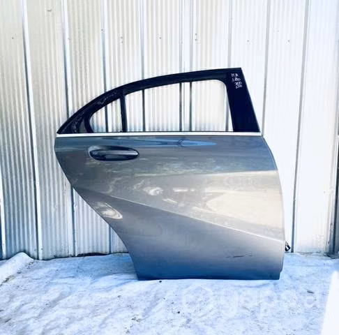 Puerta mercedes benz a