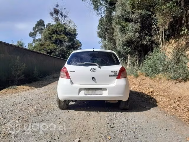 Se vende vehículo Toyota sport