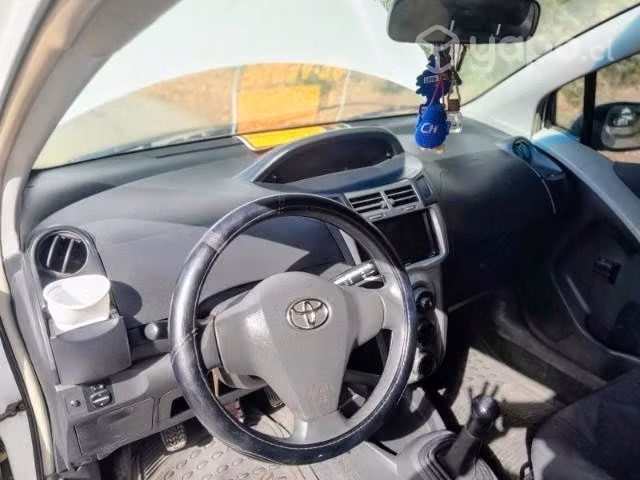 Se vende vehículo Toyota sport