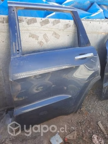 Puerta Grand Cherokee 2019
