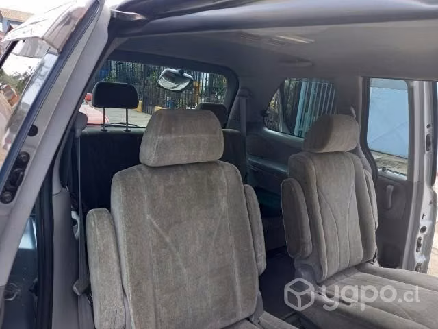 Mazda mpv 2000