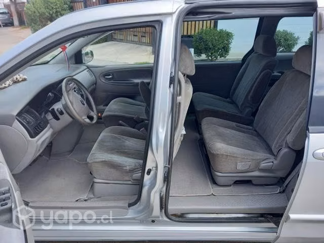 Mazda mpv 2000