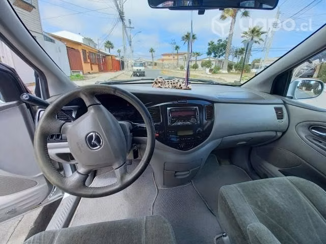 Mazda mpv 2000
