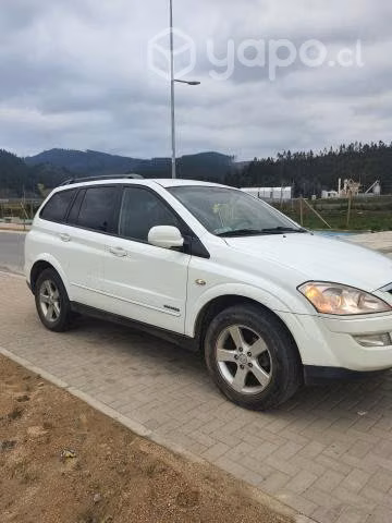 Ssangyong kyron 2011