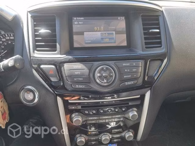 Nissan pathfinder 2017