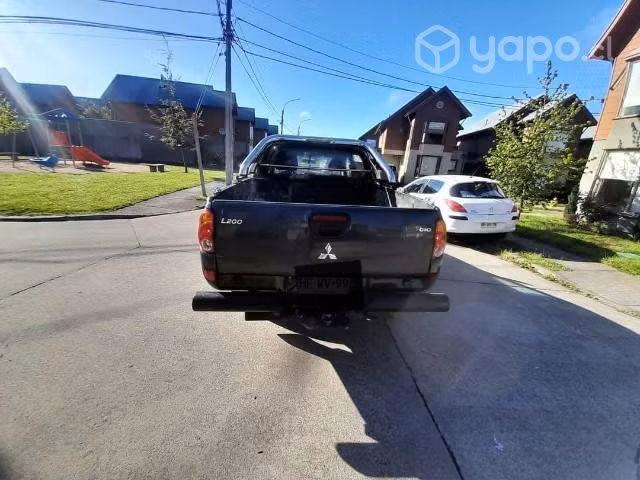 Vendo Mitsubishi L200 - Imagen 2