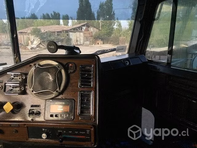 Freightliner fld 12o