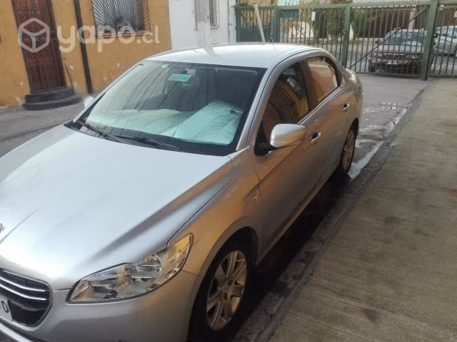 Peugeot 301 Diesel Allure Full año 2014