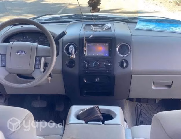 Vende Ford f150