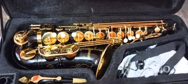 Saxofón