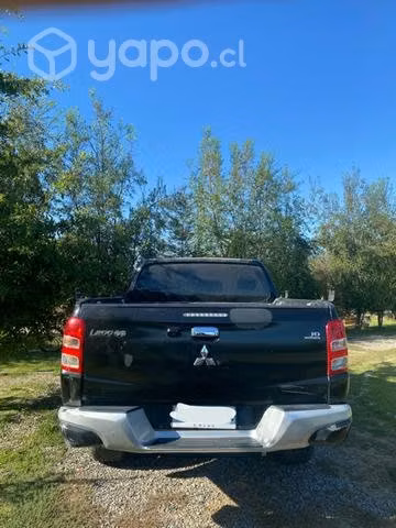 2017 Mitsubishi L200 2.4 TD CD Dakar HP 4WD - Imagen 5