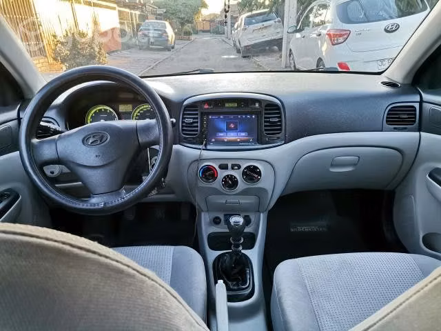 Vendo mi auto hyundai accent por renovación