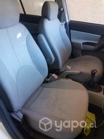 Vendo mi auto hyundai accent por renovación