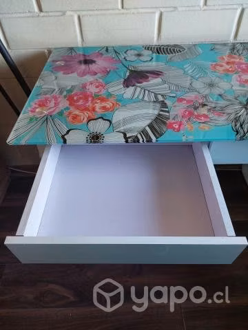 Escritorio en perfecto estado