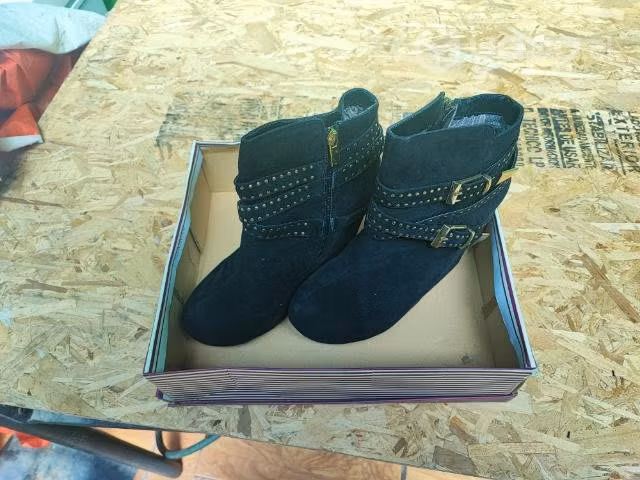 Botines y zapatos de mujer