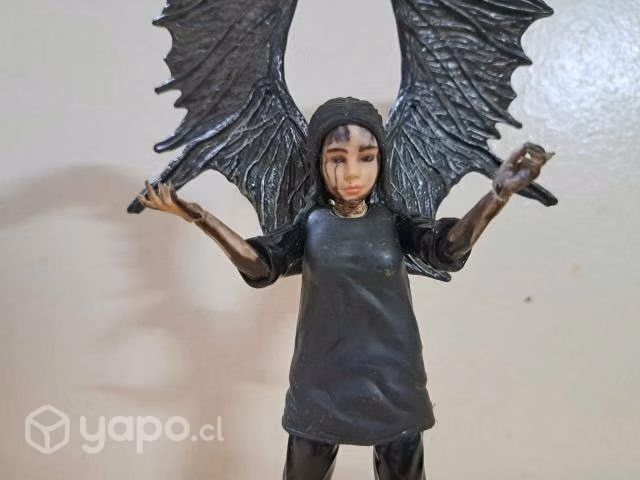 Figura de billie eilish: all good girls go to hell