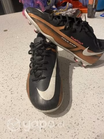 Zapatilla futbol