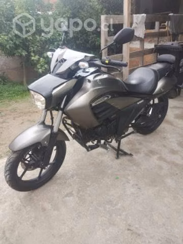 Moto Suzuki Intruder