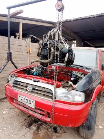 Mazda b2500 4x4