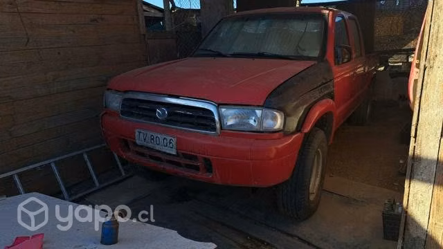 Mazda b2500 4x4