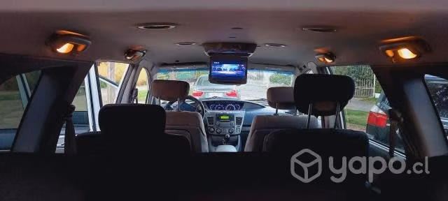 Ssangyong stavic 2013
