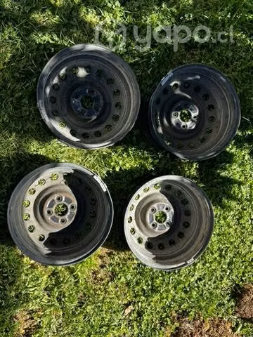 4 llantas de fierro aro 15