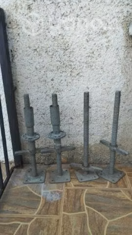 Bases de andamios