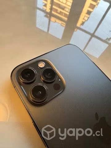 Apple iPhone 12 Pro Max (256 GB) - Grafito - Imagen 4