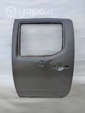 Puerta trasera lh nissan navara 2007-2014