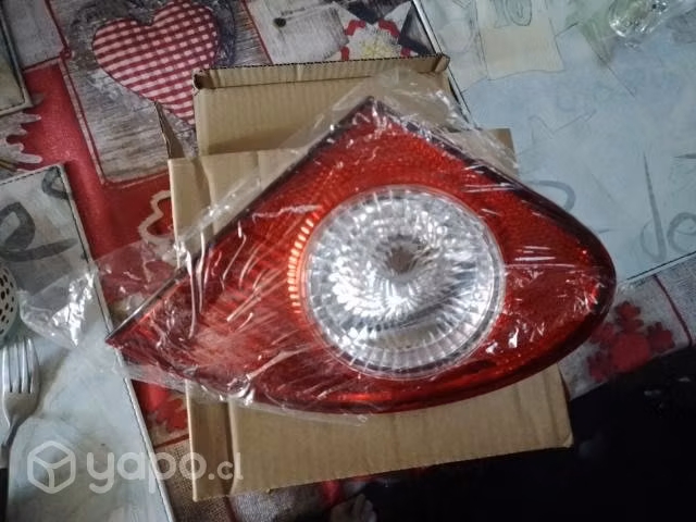 Farol Trasero derecho Interior Toyota Corolla 1.6 - Imagen 5