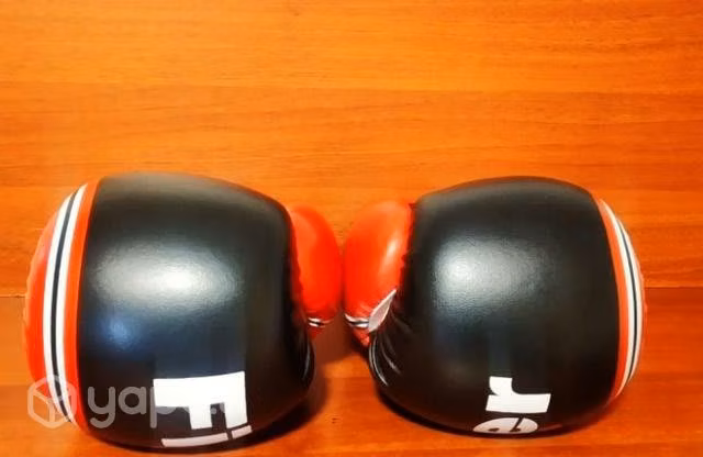 Guantes de boxeo nuevos originales